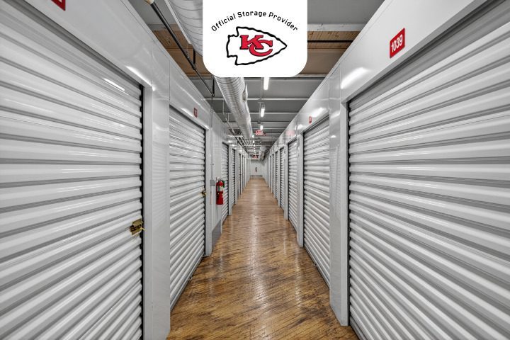 indoor climate controlled storage in Des Moines at StorageMart